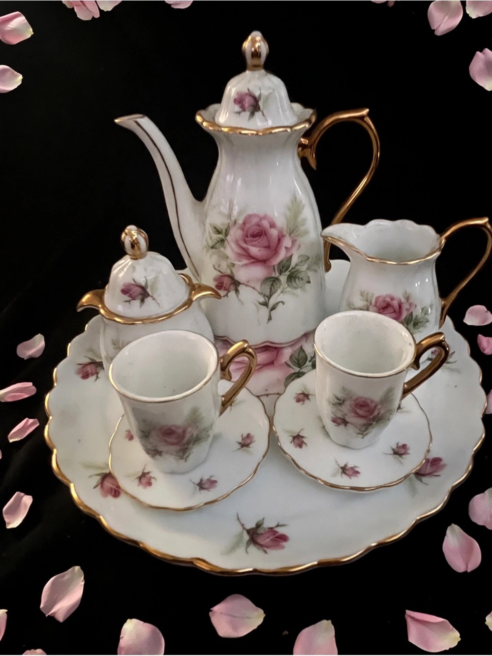 Vintage Floral Porcelain Tea Set with Pink Rose Motif and Gold Trim